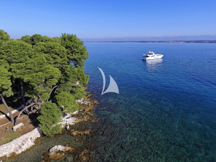 ARTEMY - Azimut 116 ARTEMY - Azimut 116