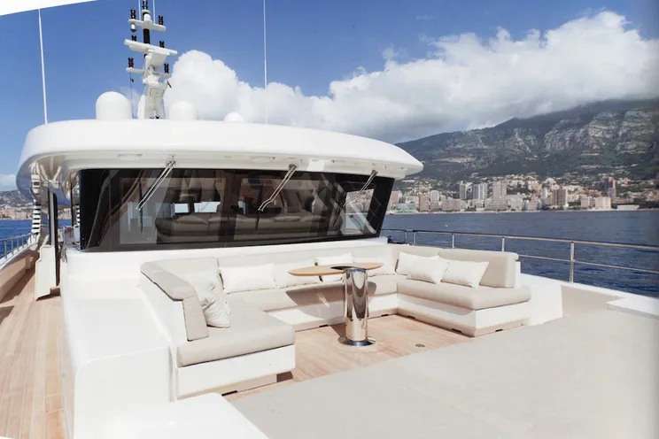 Charter Yacht ASLEC 4 - Rossinavi 45m - 5 Cabins - Naples - Cannes - Monaco - Corsica - Sardinia
