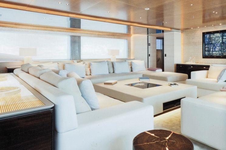 Charter Yacht ASLEC 4 - Rossinavi 45m - 5 Cabins - Naples - Cannes - Monaco - Corsica - Sardinia