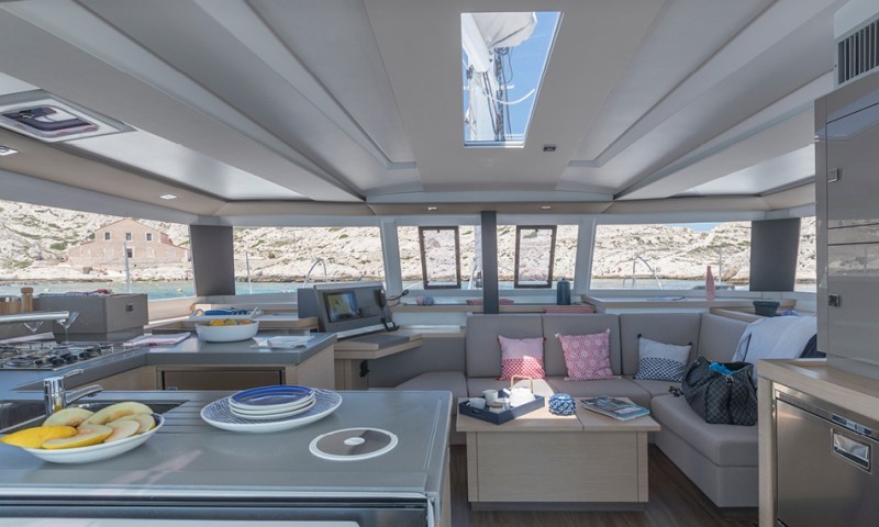 Charter Yacht Astrea 42 - 4 + 2 cabins(4 double 2 single)- 2019 - Athens - Alimos