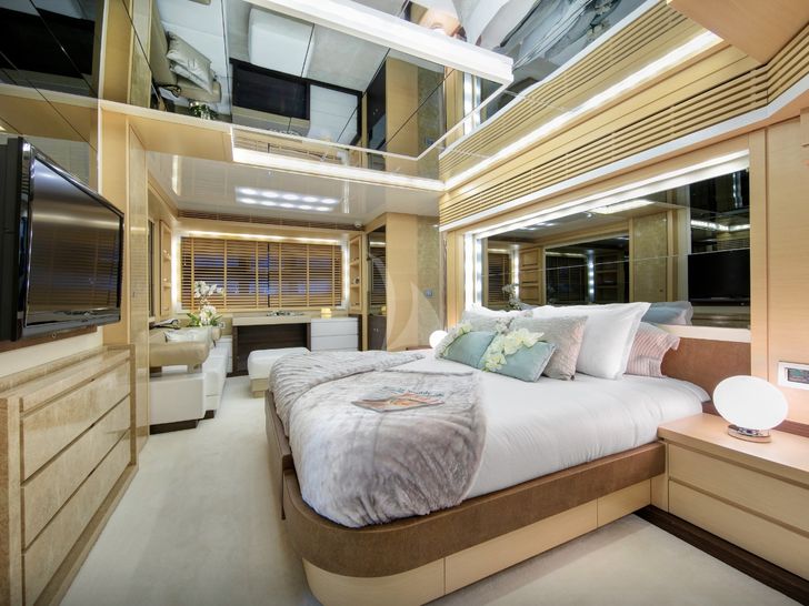 Master cabin Master cabin