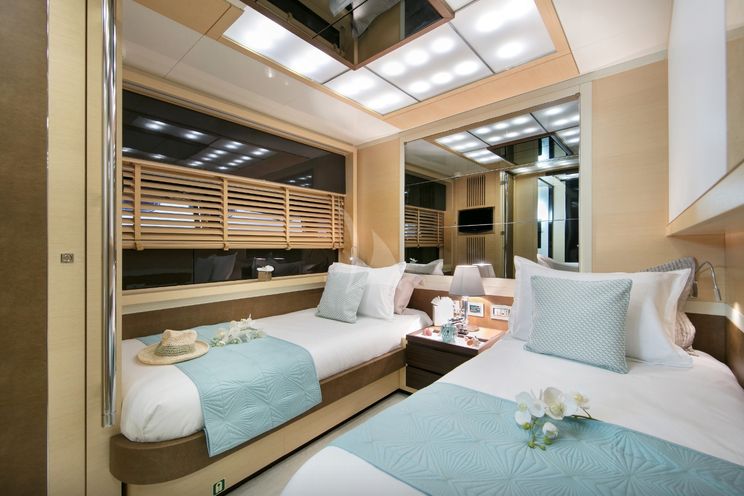 Charter Yacht ASTRO - Baia 31m - 4 Cabins - Antibes - Cannes - Monaco - St Tropez