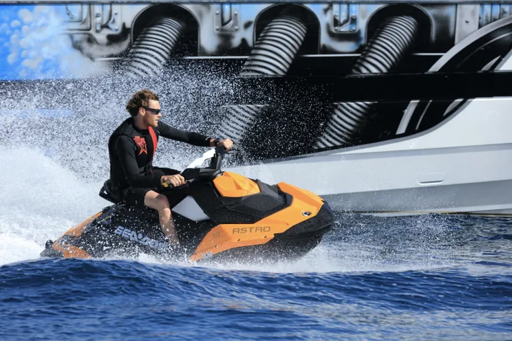 Charter Yacht ASTRO - Baia 31m - 4 Cabins - Antibes - Cannes - Monaco - St Tropez