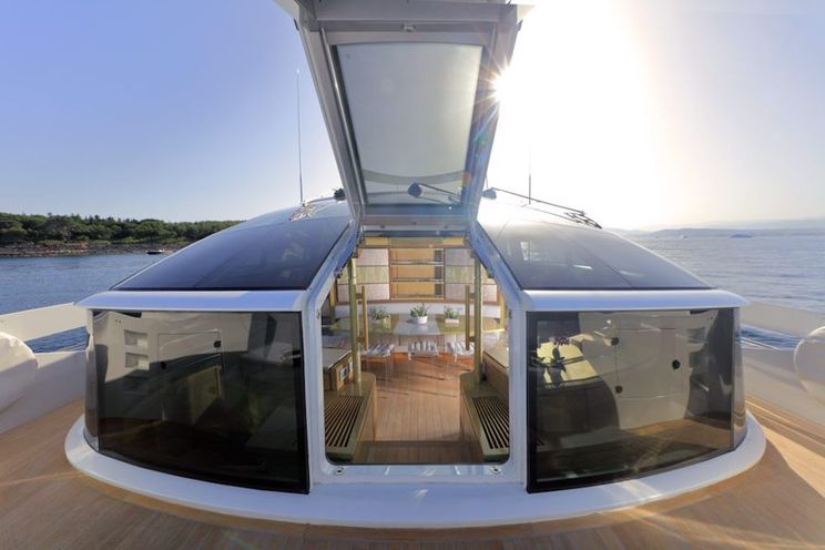 Charter Yacht ASTRO - Baia 31m - 4 Cabins - Antibes - Cannes - Monaco - St Tropez