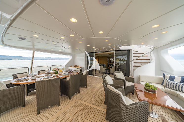 Charter Yacht AURA - Benetti 36 m - 5 Cabins - Antibes - Corsica - Riviera - Sardinia