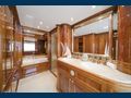 AURA - Benetti 36 m,master cabin vanity unit