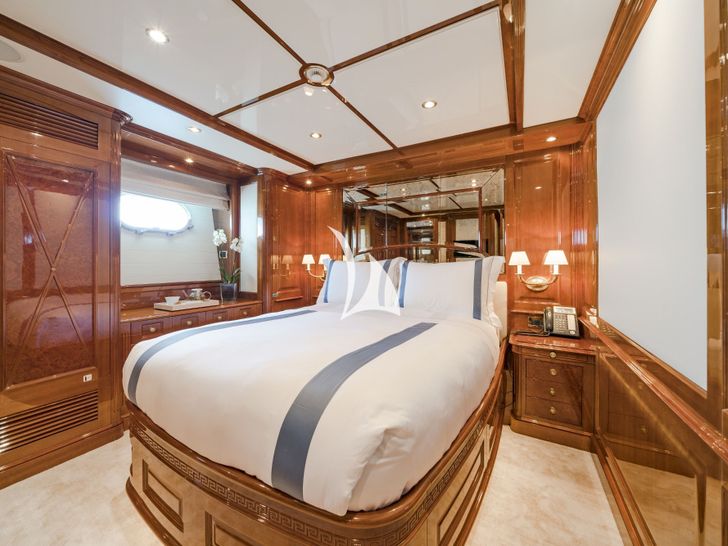 AURA - Benetti 36 m,VIP cabin AURA - Benetti 36 m,VIP cabin