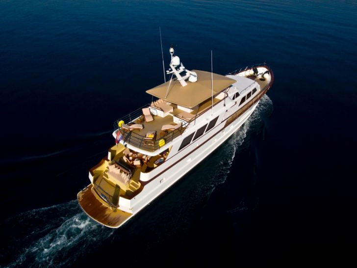AURIANE - Broward Marine 99 AURIANE - Broward Marine 99