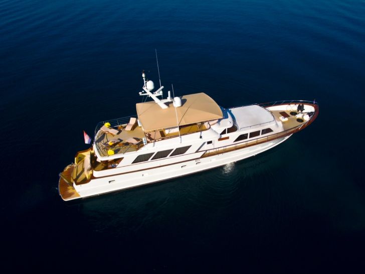 AURIANE - Broward Marine 99 AURIANE - Broward Marine 99