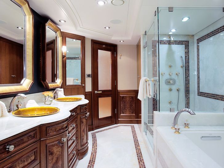AVALON Luxury Motor Yacht Master Bath