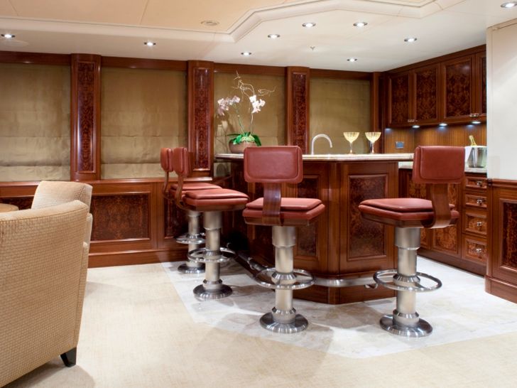 AVALON Luxury Motor Yacht - Bar