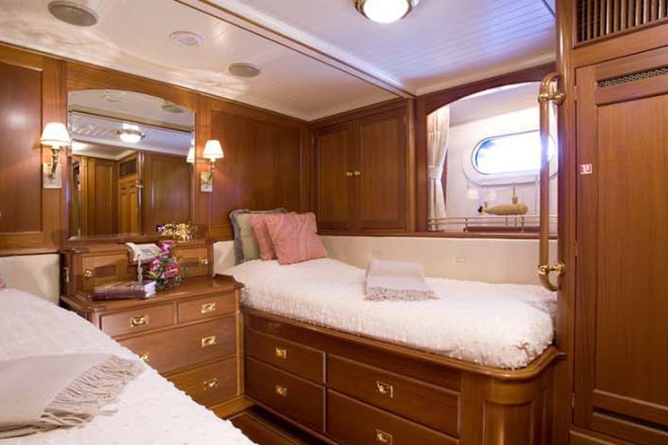 Charter Yacht AXIA - Palmer Johnson 123 - 3 Staterooms - Caribbean - Antigua - Naples - Amalfi Coast