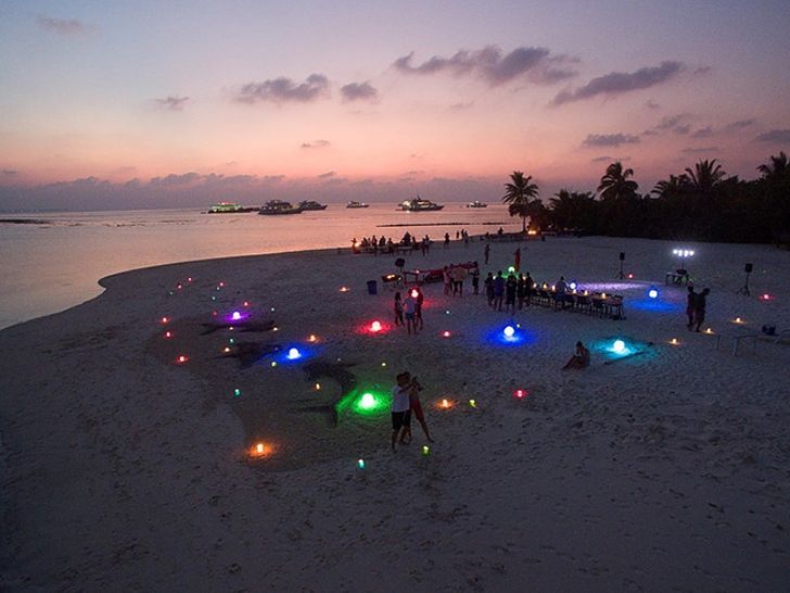 Activities/Beach Party