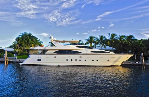 Azimut 100 - 5 Cabins - Cancun - Isla Mujeres - Playa Del Carmen