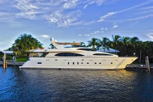 Azimut 100 - 5 Cabins - Cancun - Isla Mujeres - Playa Del Carmen Azimut 100 - 5 Cabins - Cancun - Isla Mujeres - Playa Del Carmen