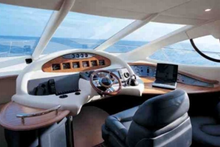 Charter Yacht Azimut 58 - 3 Cabins - Miami Day Boat Rental - Miami Beach - South Beach - Biscayne Bay