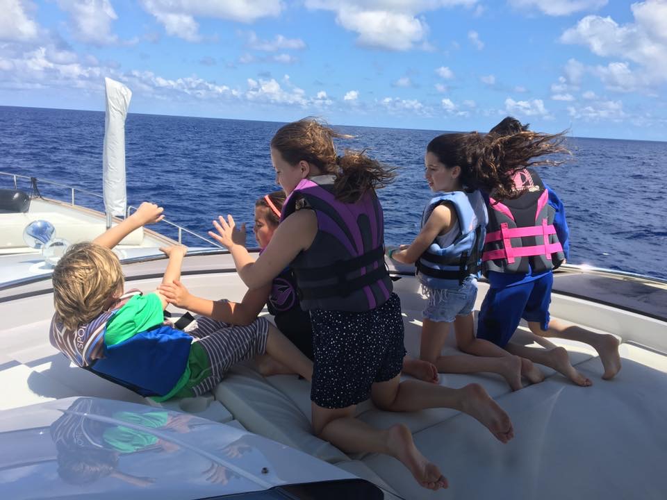 Charter Yacht Azimut 42 - 3 Staterooms - Day Charter - Miami