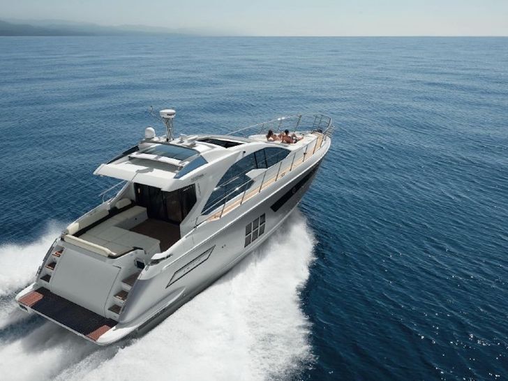 Azimut 55S - Cruising