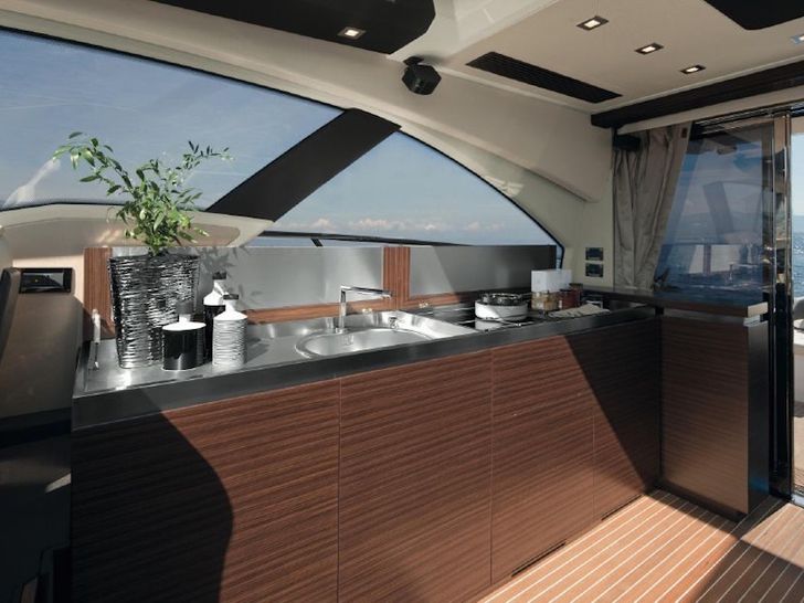 Azimut 55S - Galley Azimut 55S - Galley