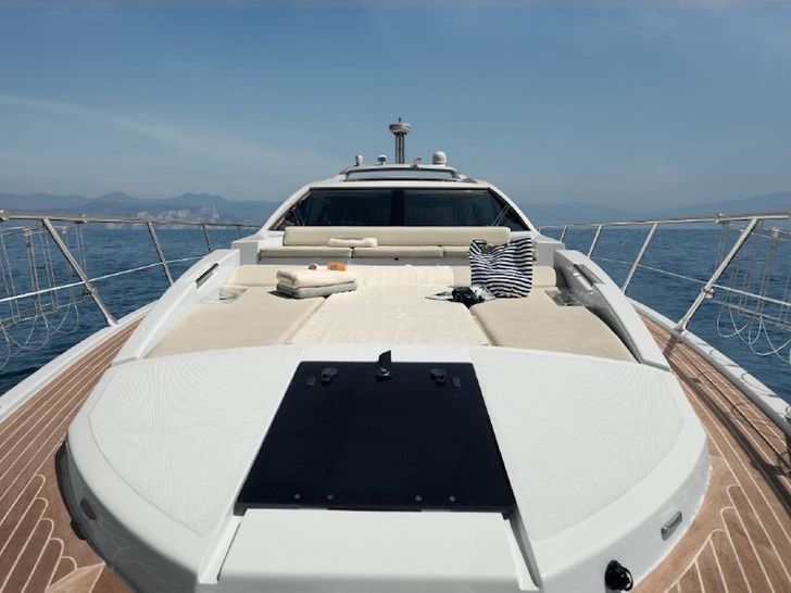 Azimut 55S - Sun Pads 2