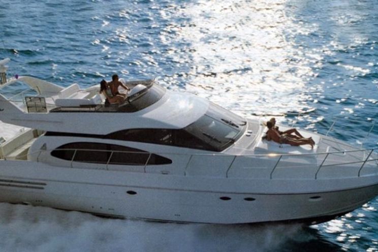 Charter Yacht Azimut 58 - 3 Cabins - Cannes