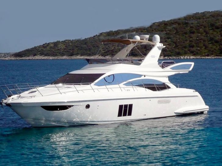 Azimut 58 fly