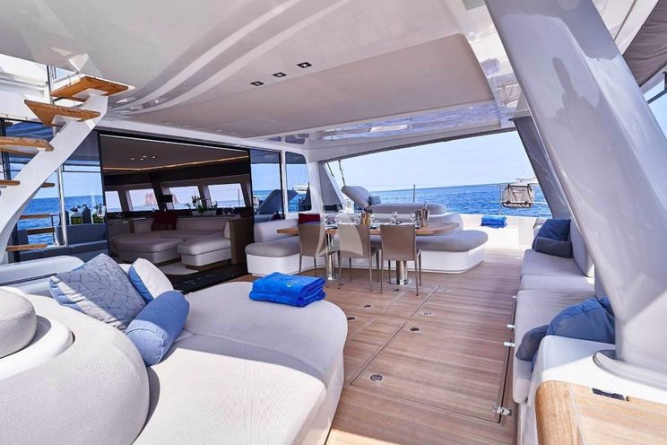 Charter Yacht BABAC - Lagoon Seventy 7 - 4 Cabins - Bora Bora - Tahiti - French Polynesia