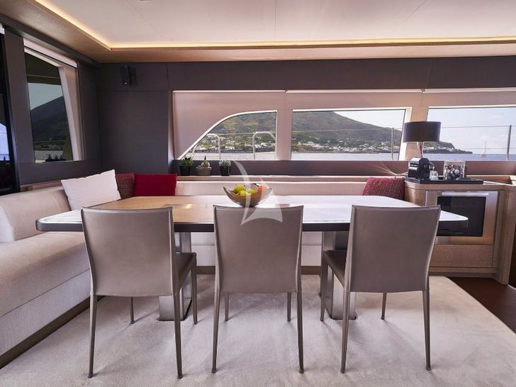 BABAC Lagoon Seventy 7 - indoor dining area BABAC Lagoon Seventy 7 - indoor dining area