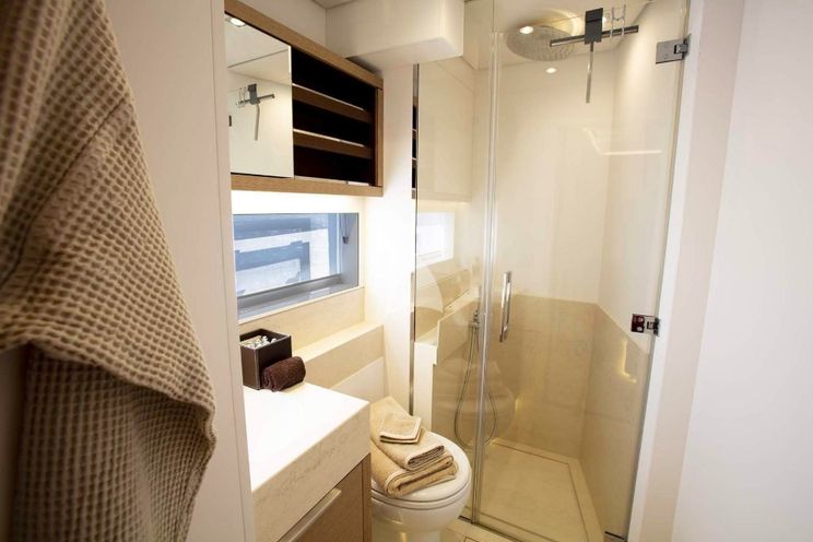 Charter Yacht BABAC - Lagoon Seventy 7 - 4 Cabins - Bora Bora - Tahiti - French Polynesia