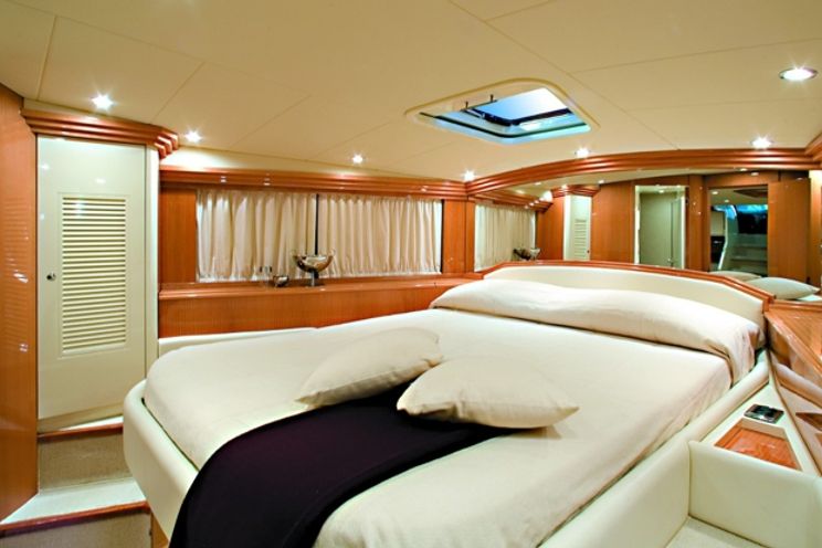 Charter Yacht BABY LOVE - 3 Cabins - Sarnico 65 - Ajaccio - Bonifacio - Porto Cervo
