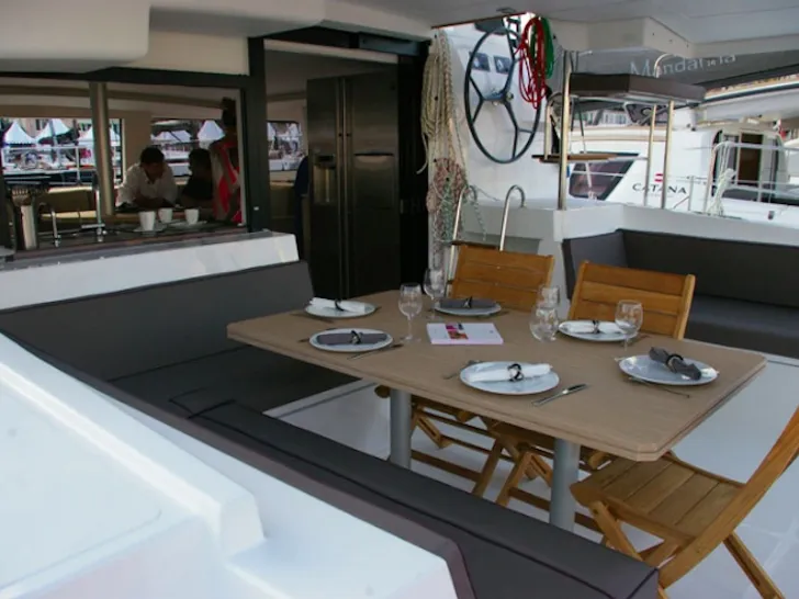 Dining Area Dining Area