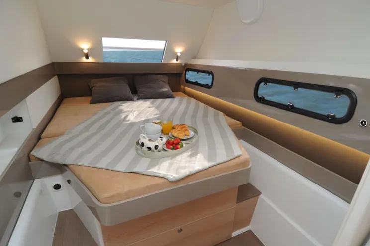 Charter Yacht Bali 4.1 - 3 Cabins - 2019 - Newport - Nassau - Bahamas