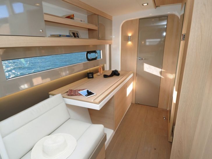 Bali 4.1 Master Cabin