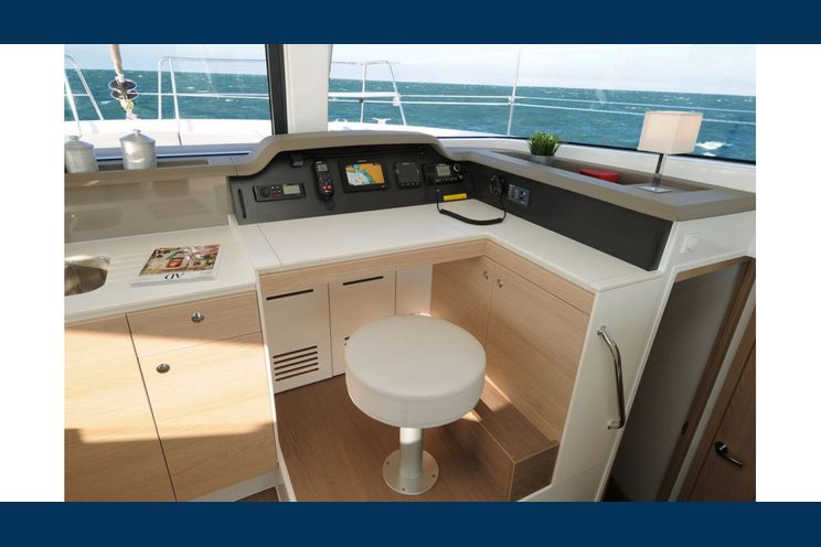 Charter Yacht Bali 4.1 - 3 Cabins - 2019 - Newport - Nassau - Bahamas