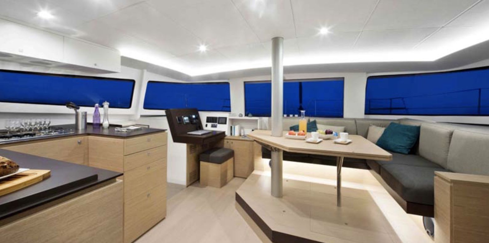 Bali 4.5 Salon