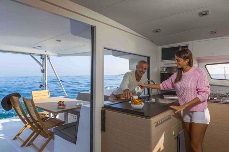 Charter Yacht Bali 4.5 with Watermaker - 6 Cabins - Tahiti,Bora Bora and the South Pacific
