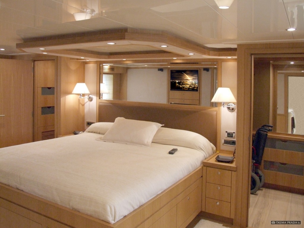 Charter Yacht BANDIDO 90 - 4 Cabins - Sotogrande - Puerto Banus