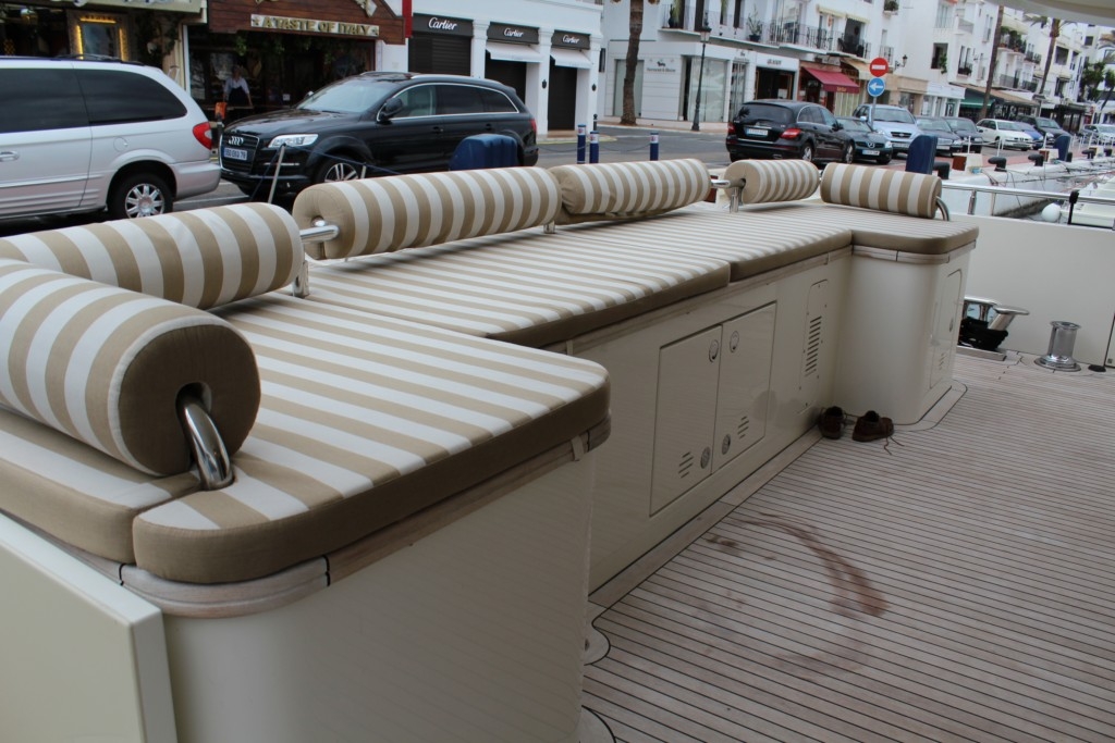 Charter Yacht BANDIDO 90 - 4 Cabins - Sotogrande - Puerto Banus