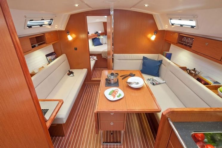 Charter Yacht Bavaria 36 - 3 Cabins - Ibiza - Barcelona
