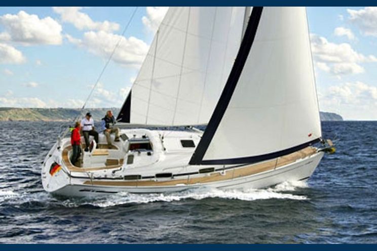 Charter Yacht Bavaria 36 - 3 Cabins - Malta