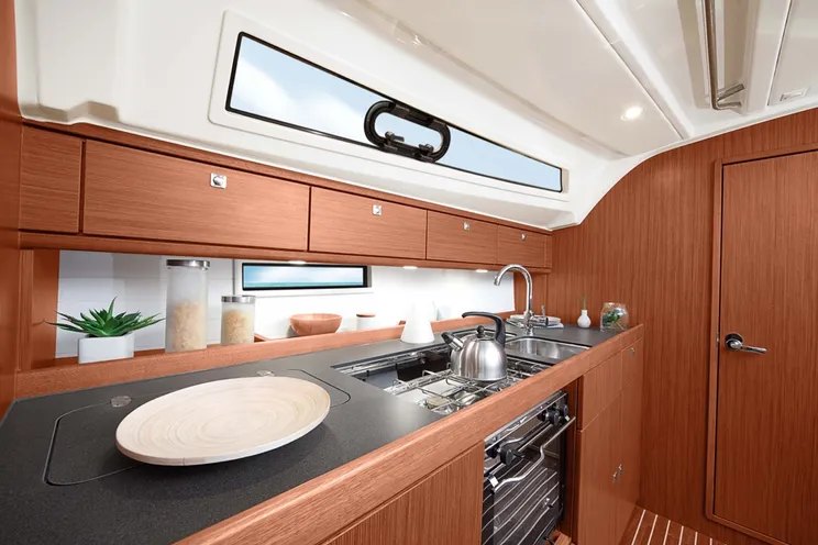 Charter Yacht Bavaria 41 Cruiser - 3 Cabins - Dubrovnik - Croatia