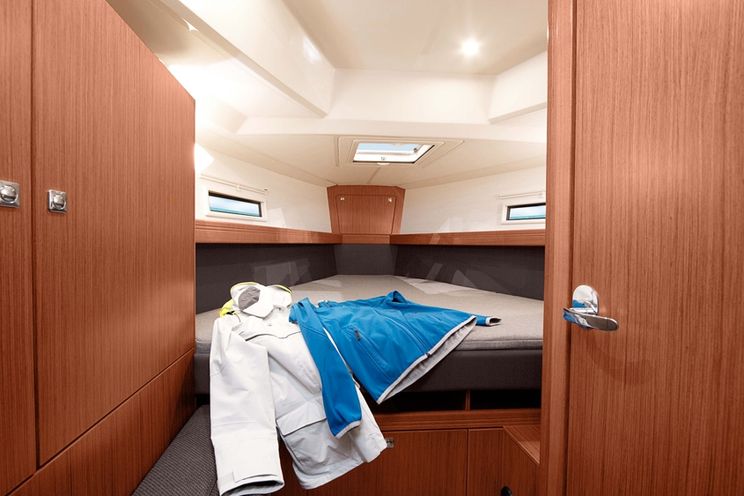 Charter Yacht Bavaria 41 Cruiser - 3 Cabins - Dubrovnik - Croatia