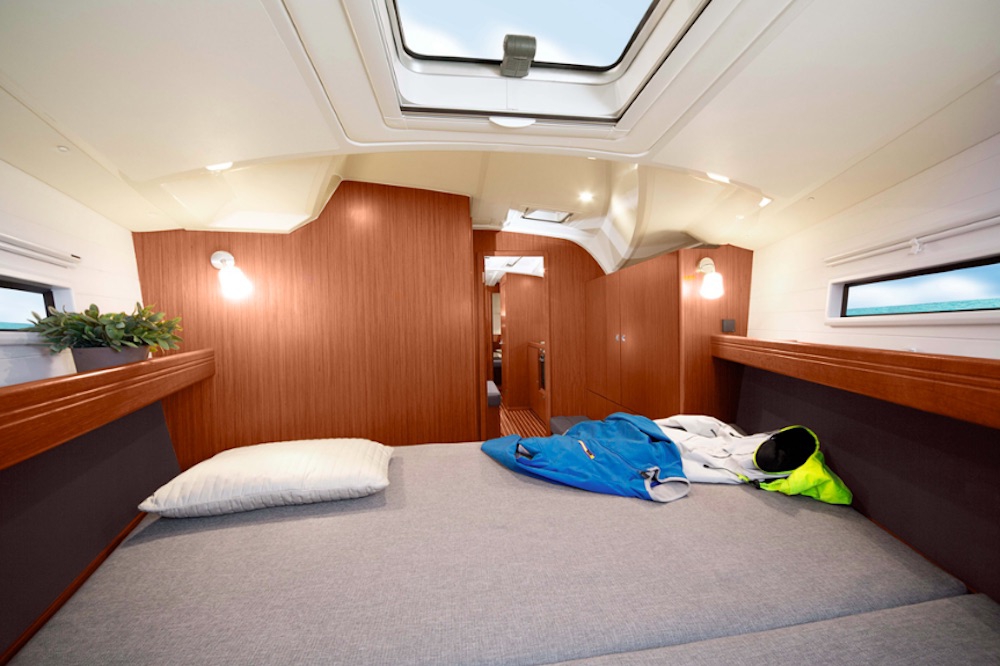 Charter Yacht Bavaria 41 Cruiser - 3 Cabins - 2015 - Lanzarote