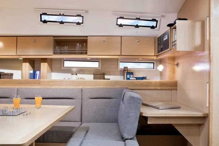 Charter Yacht Bavaria 45 - 4 Cabins - Palermo - Sicily