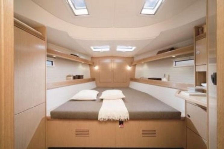 Charter Yacht Bavaria 45 - 4 Cabins - Golfe Juan - French Riviera