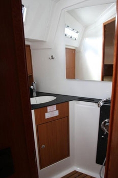 Charter Yacht Bavaria 45 - 3 Cabins - Tortola,BVI