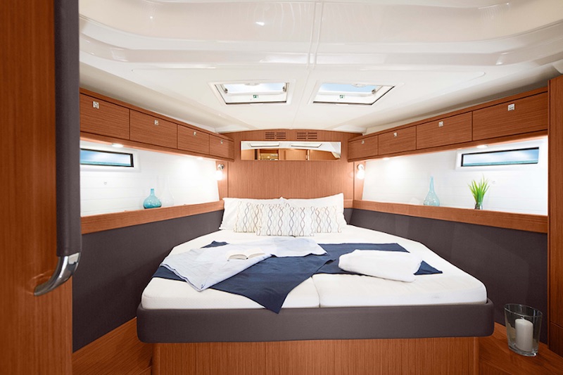 Charter Yacht Bavaria 51 - 2014 - 5 Cabins - Lanzarote
