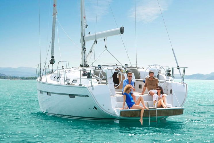 Charter Yacht Bavaria Cruiser 51.5 - 5 Cabins - 2015 - Port Pin Rolland
