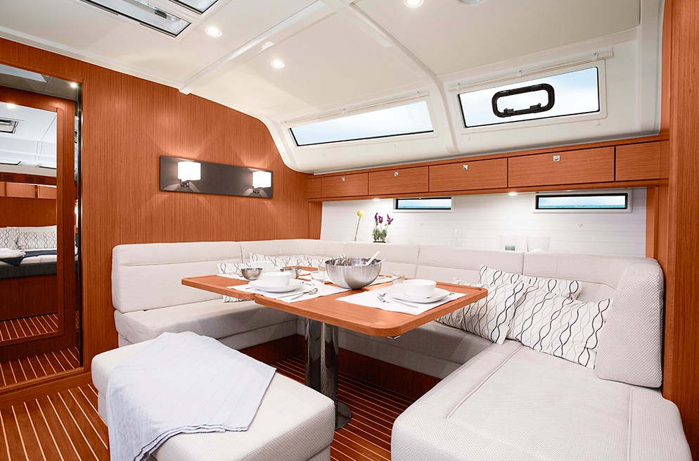 Charter Yacht Bavaria Cruiser 51.5 - 5 Cabins - 2015 - Port Pin Rolland