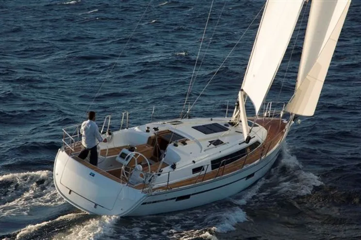 Charter Yacht Bavaria Cruiser 37 - 3 Cabins - Palermo - Sicily